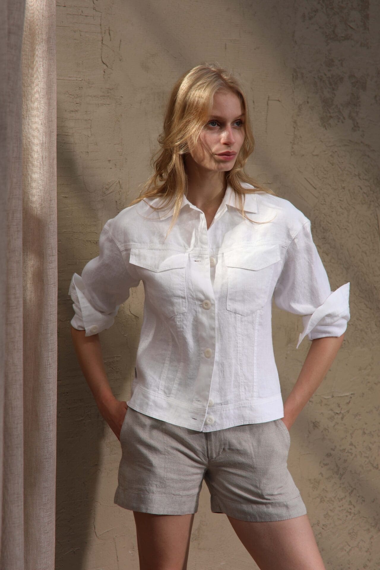 100% Lininis baltas švarkas švarkelis